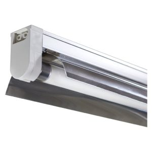 UltraGrow – 2Ft T5 Strip w/6,500K Lamp